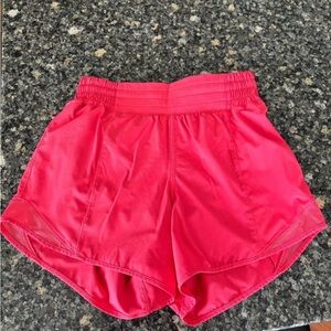 lululemon hotty hot shorts